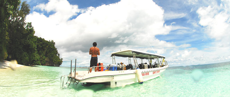 Palau dive boat