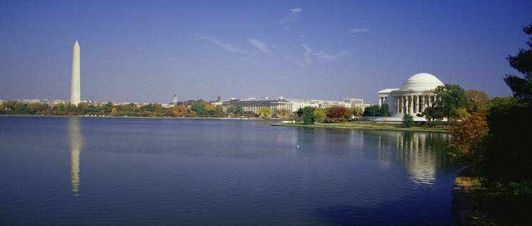 The Washington Monument from across a lake